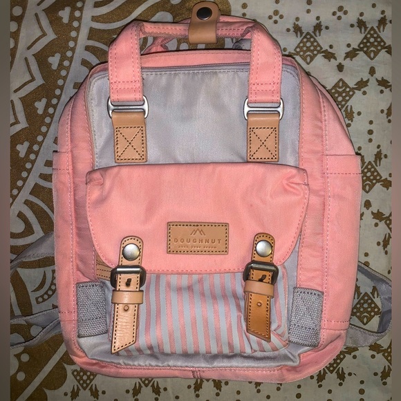 NWT macaroon doughnut backpack - Picture 1 of 9